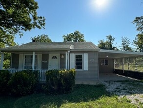 Building Photo - 206 S Morgan St