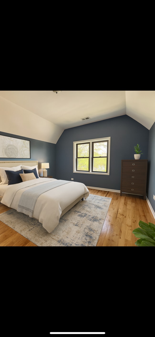 Foto del edificio - 4903 W Hubbard St