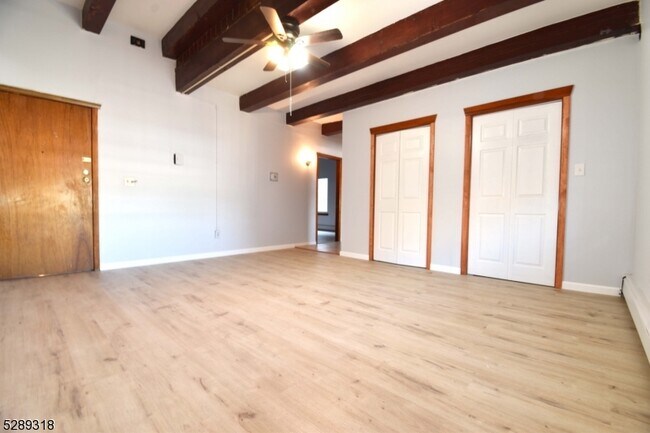 Foto del edificio - 635 Joralemon St