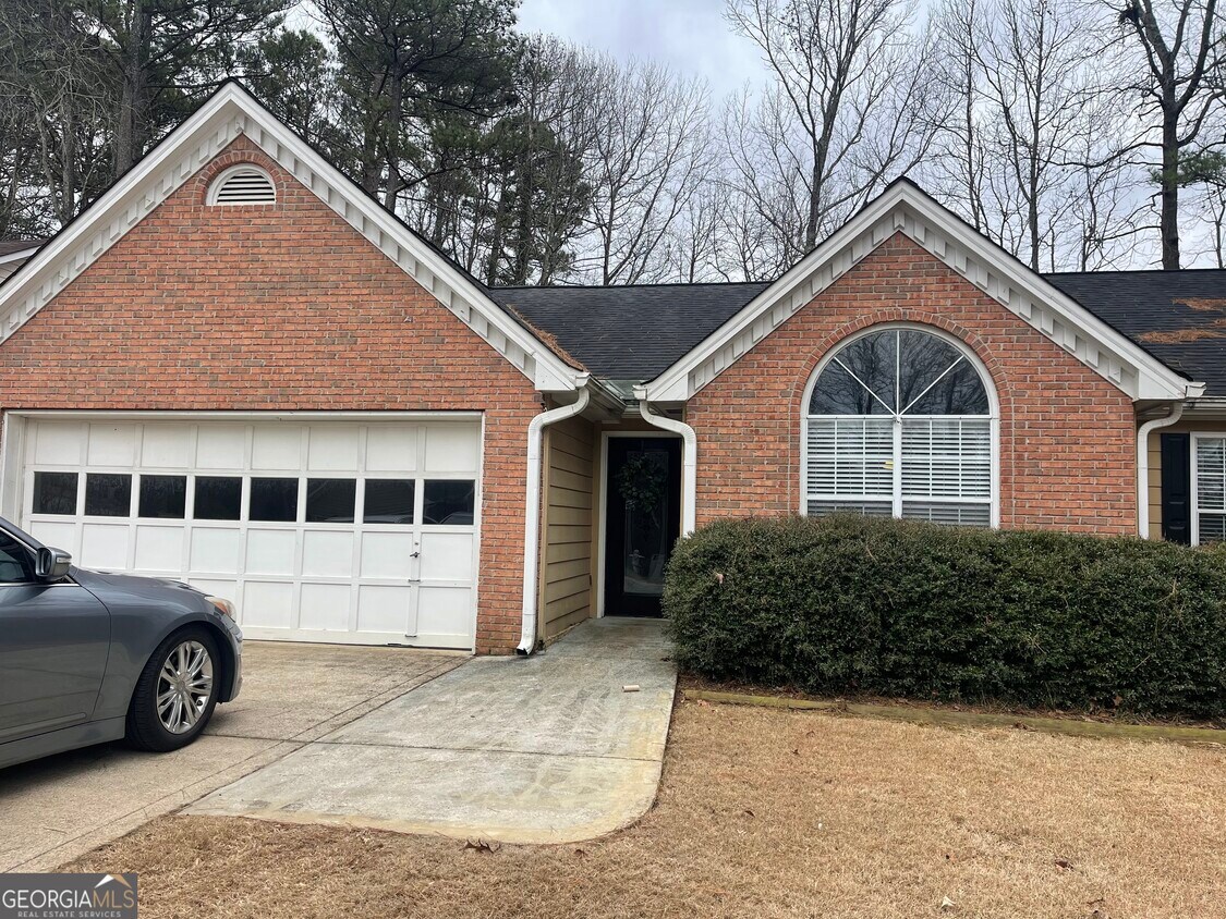 385 Paris Dr, Lawrenceville, GA 30043 Townhome Rentals in