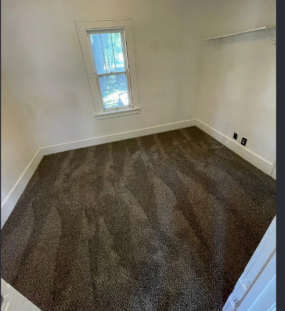 Building Photo - 2902 Peters Ave