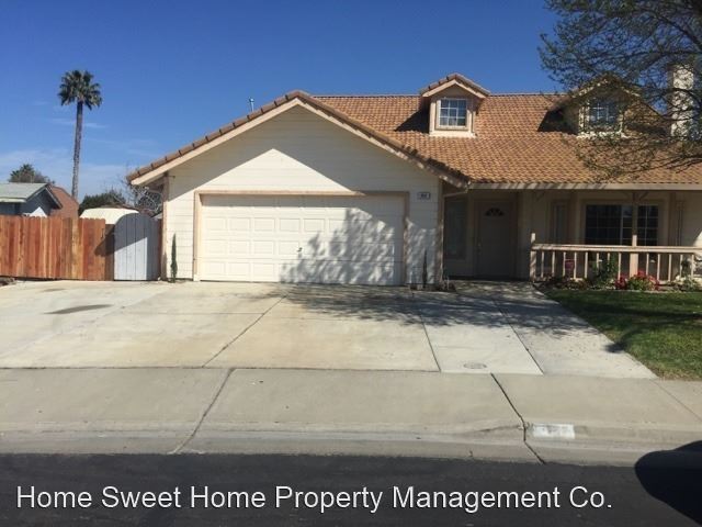 Primary Photo - 4 br, 3 bath House - 454 Oakwood Drive