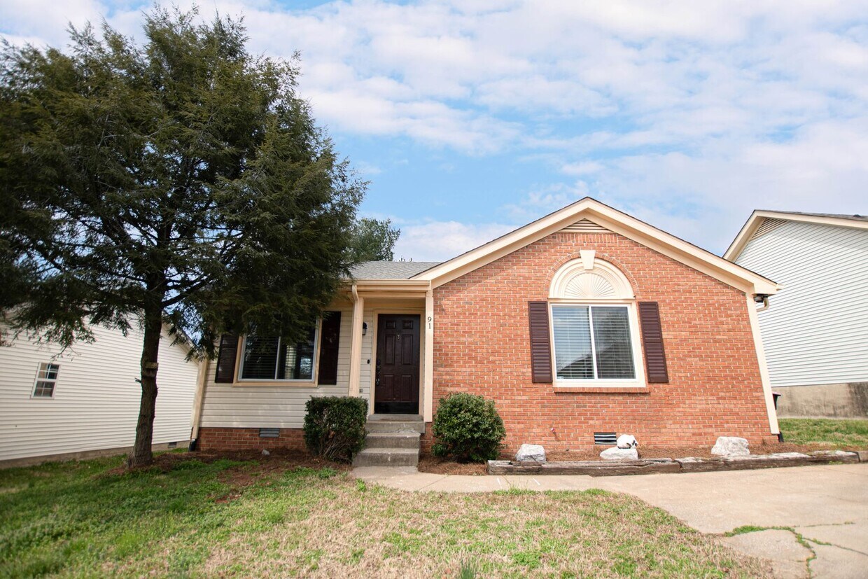 91 Grassmire Dr, Clarksville, TN 37042 House Rental in Clarksville