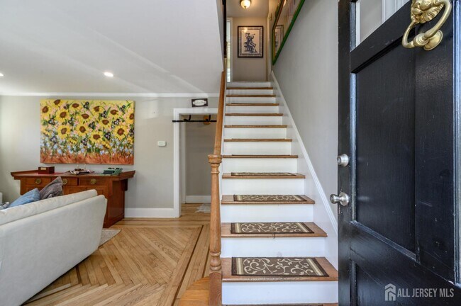 Foto del edificio - 70 Burnt Hill Rd