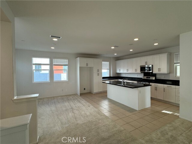 Building Photo - 11005 Getaway Dr