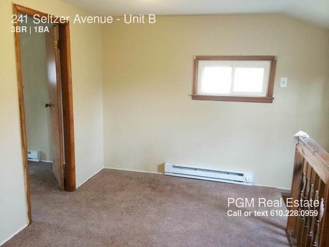 Building Photo - 241 Seltzer Ave