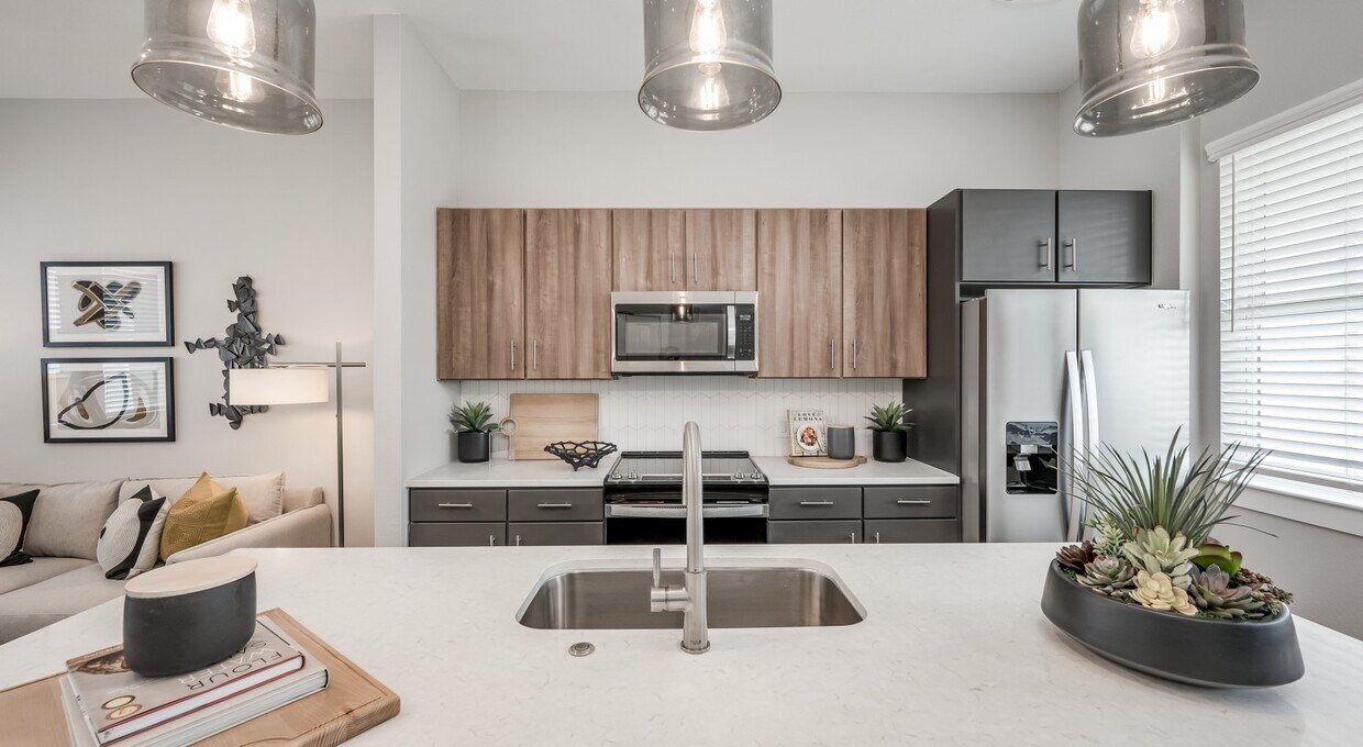 Primary Photo - Luxury 2 Bed — $1,850 + Up to 6 Weeks Free!