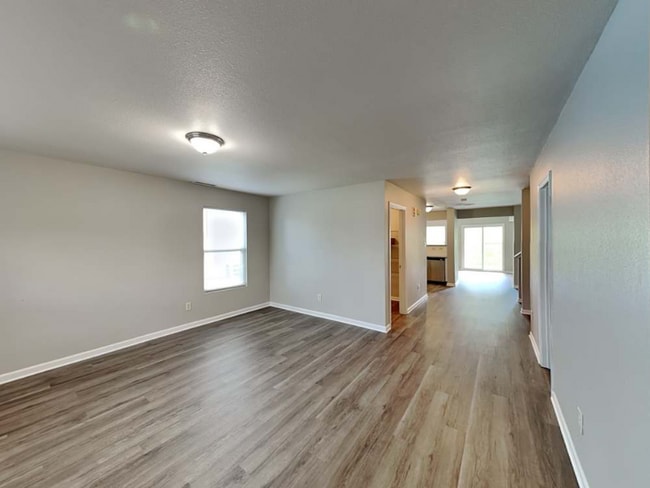 Building Photo - 934 Littleton Dr