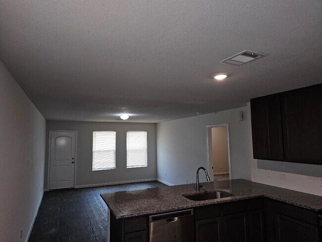 Building Photo - 15118 Sorrento Bay Cir