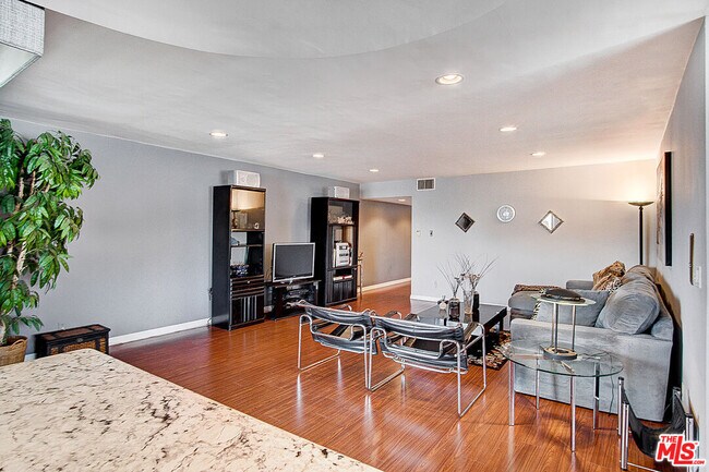 Building Photo - 4445 Cartwright Ave