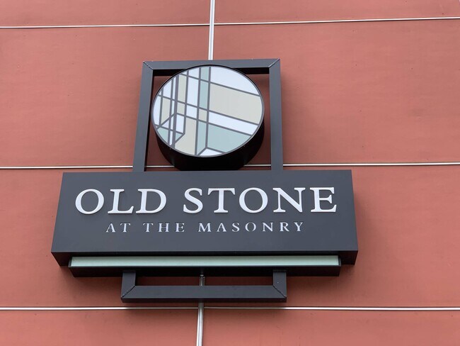 Foto del edificio - Old Stone Row