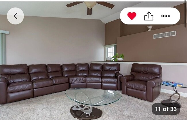 Building Photo - 3900 Sparrow Ct
