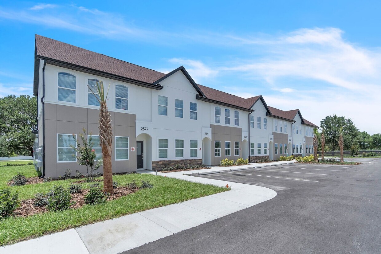 Primary Photo - 2549 Slim Haywood Ave