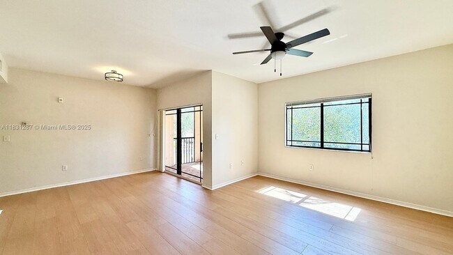 Foto del edificio - 2807 Veronia Dr