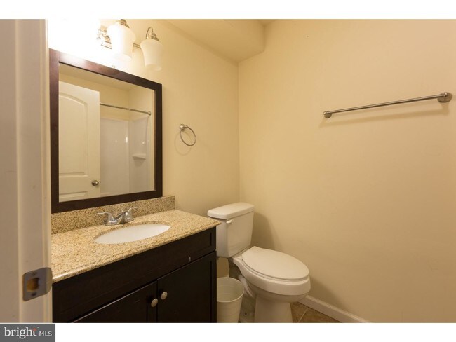 Building Photo - 618 Jacobsen Cir