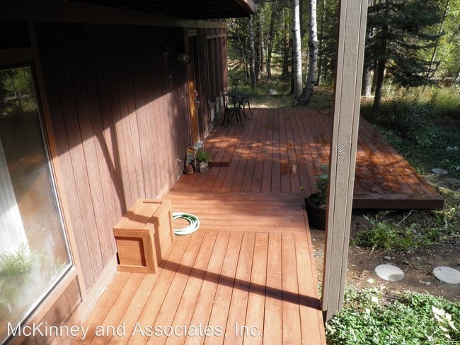 Building Photo - 1 br, 1 bath House - 2354 Highlands Rd