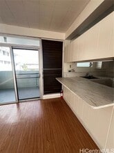 Building Photo - 927 Wiliwili St