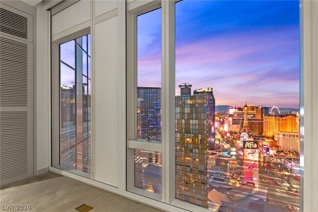 Foto del edificio - 3750 S Las Vegas Blvd