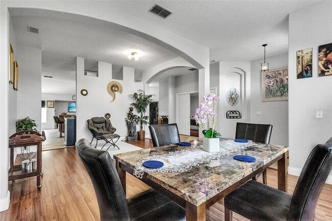 Building Photo - 4 La Mancha Dr