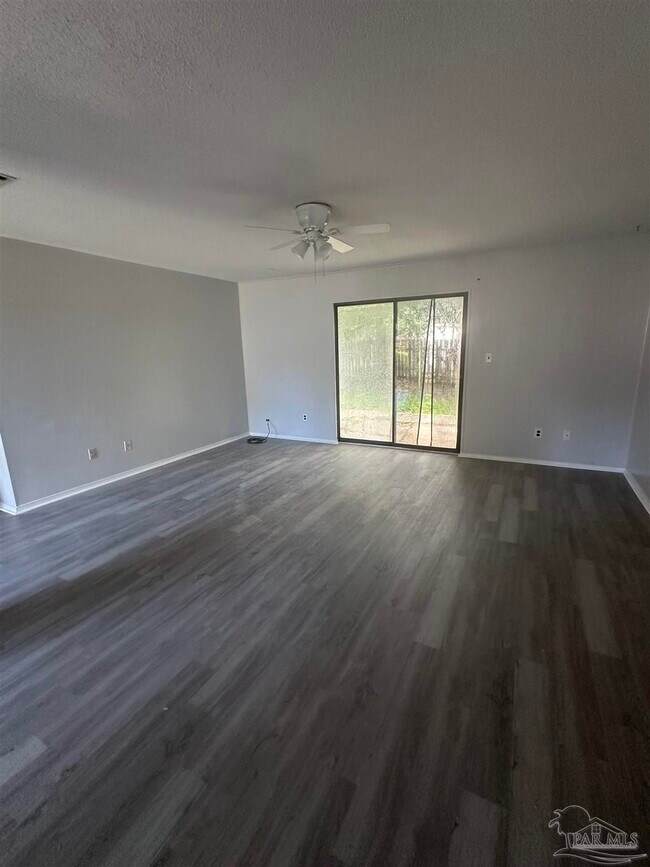 Building Photo - 4012 Leesbury Dr
