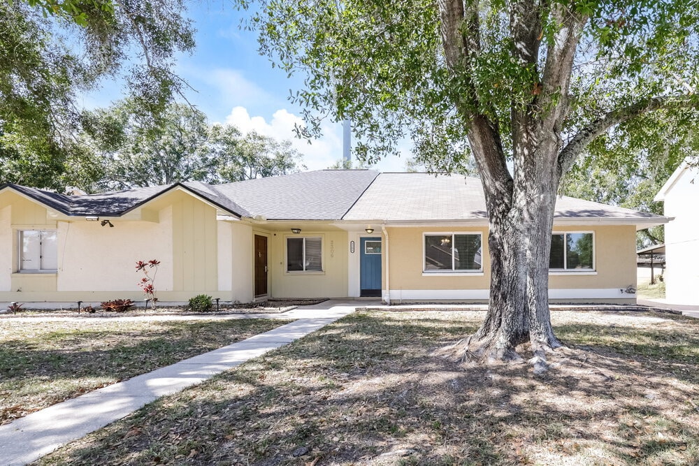 Foto principal - 3308 Laurel Dale Dr