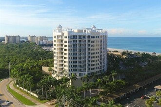 Building Photo - 1300 Benjamin Franklin Dr