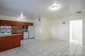 Primary Photo - 1 br, 1 bath House - 666 NE 80th St