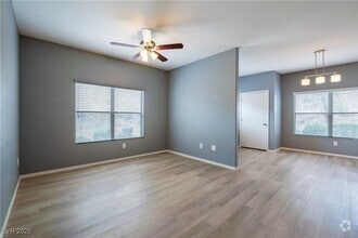 Building Photo - 45 Maleena Mesa St