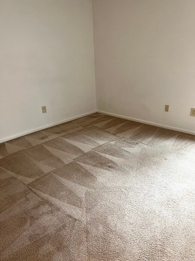 831 Sleepy Hollow Rd Unit P, Castle Shannon, PA 15234 831 Sleepy