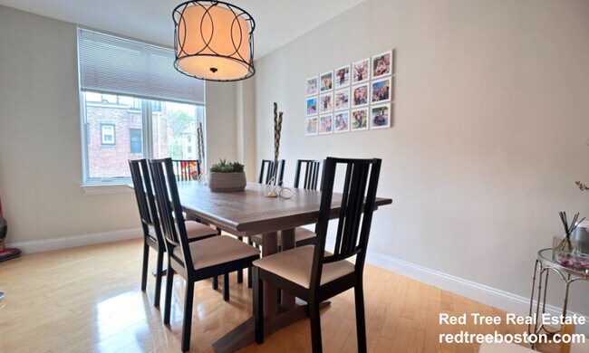 Foto del edificio - 1601 Beacon St
