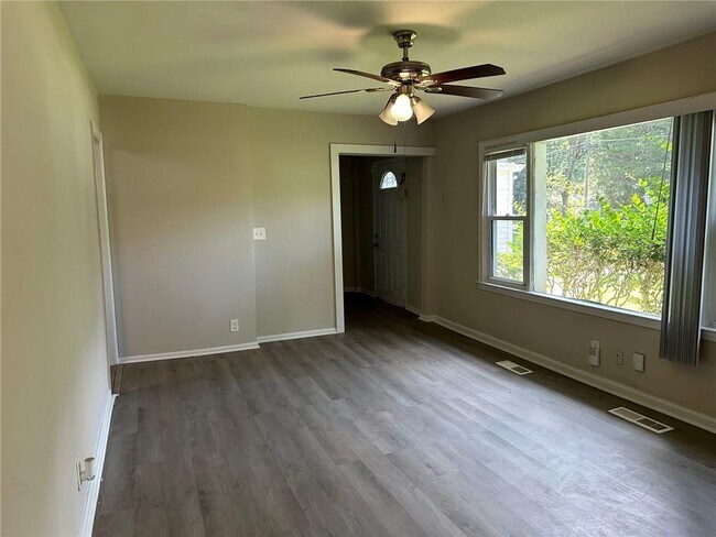 Building Photo - 4119 Brenda Dr