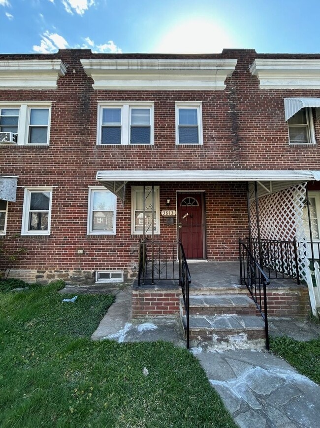 Building Photo - 3813 Brooklyn Ave