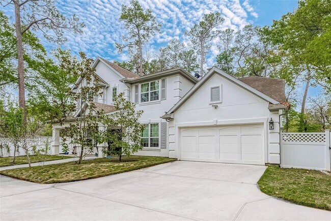 Building Photo - 335 Voss Rd