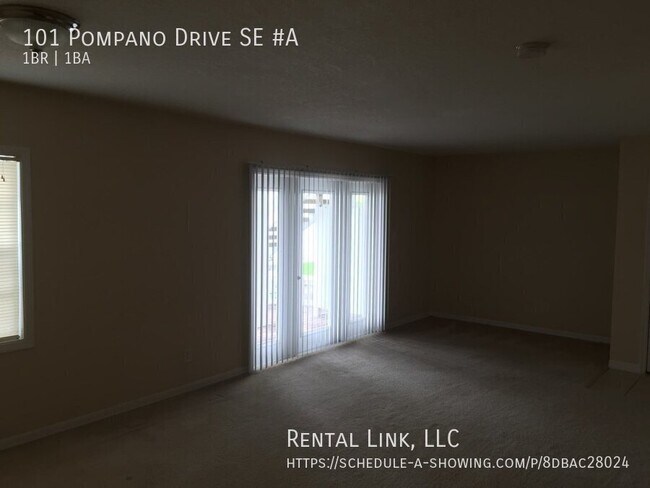 Building Photo - 101 Pompano Dr SE