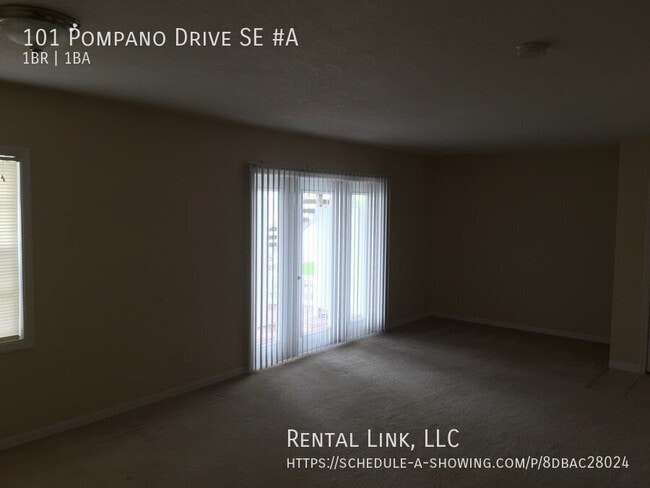 Building Photo - 101 Pompano Dr SE