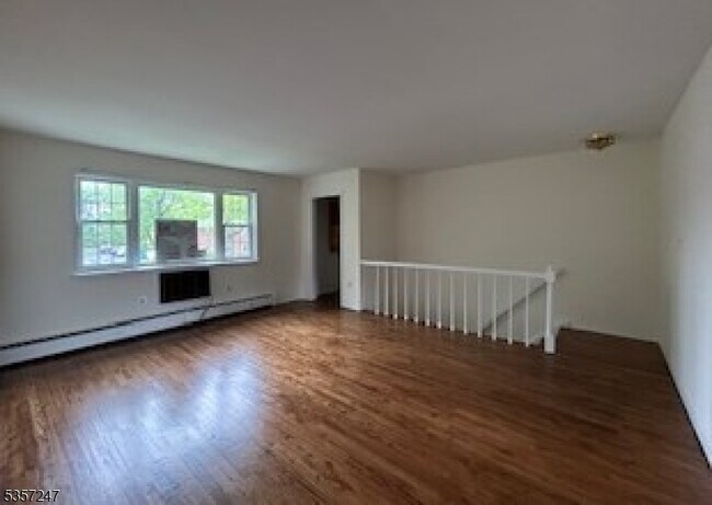 Foto del edificio - 15A Atherton Ct