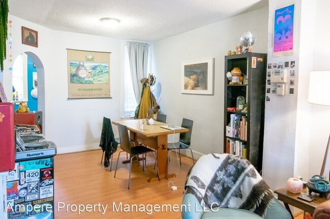 Foto del edificio - 3 br, 1 bath House - 1213 Greylock St
