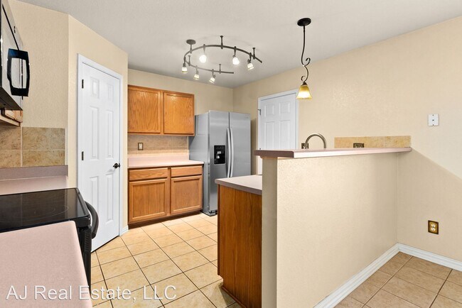 Building Photo - 3 br, 2 bath House - 407 Abu Bakar Drive