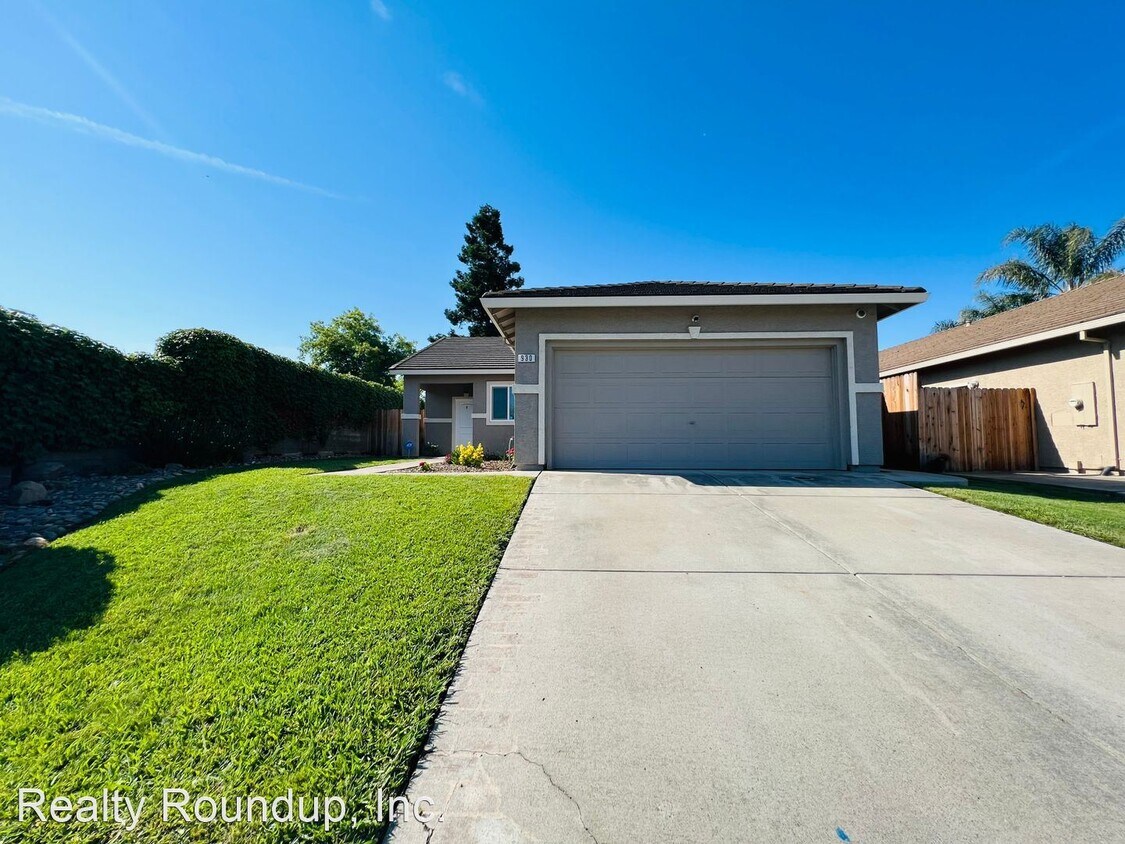 Primary Photo - 2 br, 2 bath House - 930 Elk Hills Dr