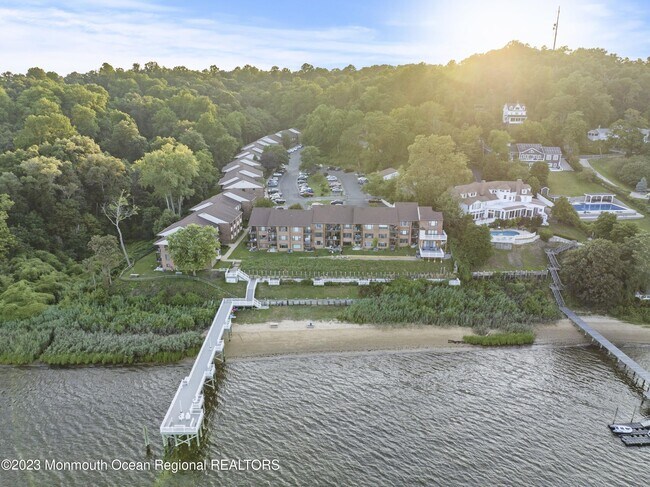 Foto del edificio - 200 Portland Rd