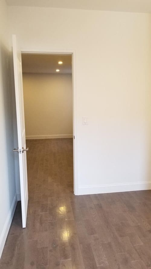 Building Photo - 4434 Matilda Ave