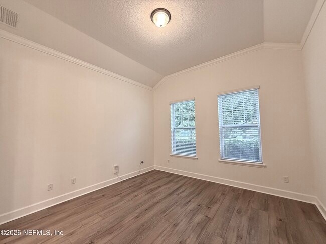 Foto del edificio - 187 Southern Oak Dr