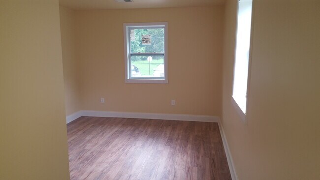 Foto del edificio - 2628 Wren Cir