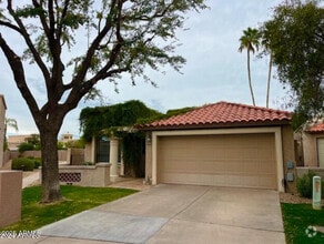 Building Photo - 6747 N 78th Pl