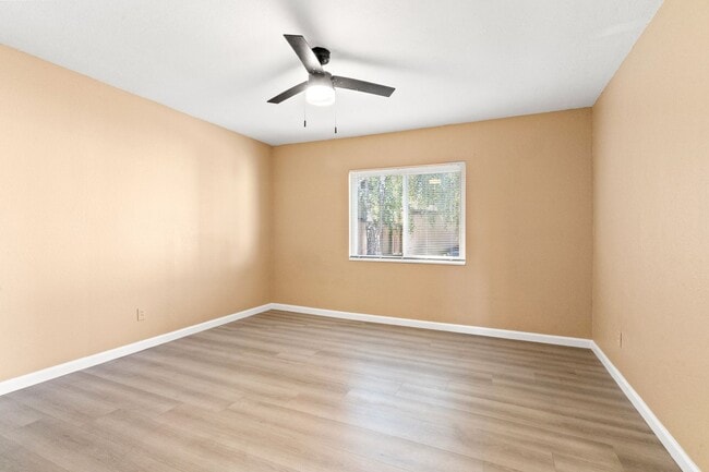 Building Photo - Modern Hayward Studio: Private Cottage wit...