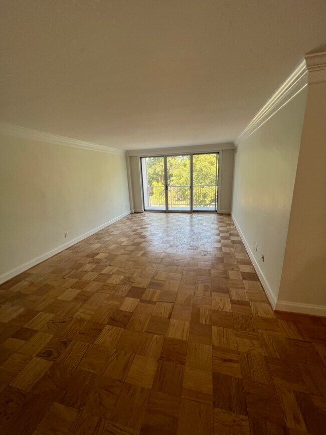 Foto del edificio - 4977 Battery Ln