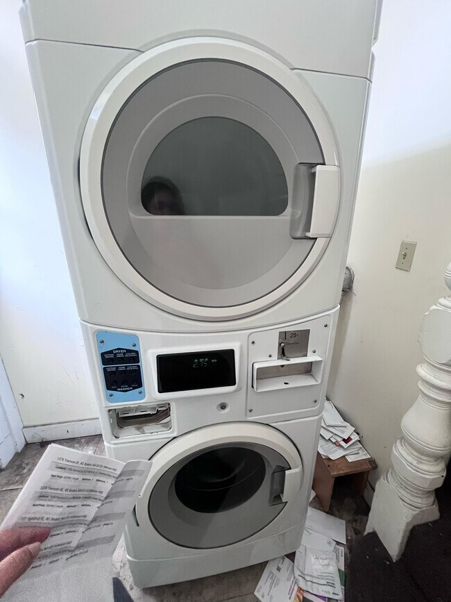 Foto del edificio - 1576 Tremont St