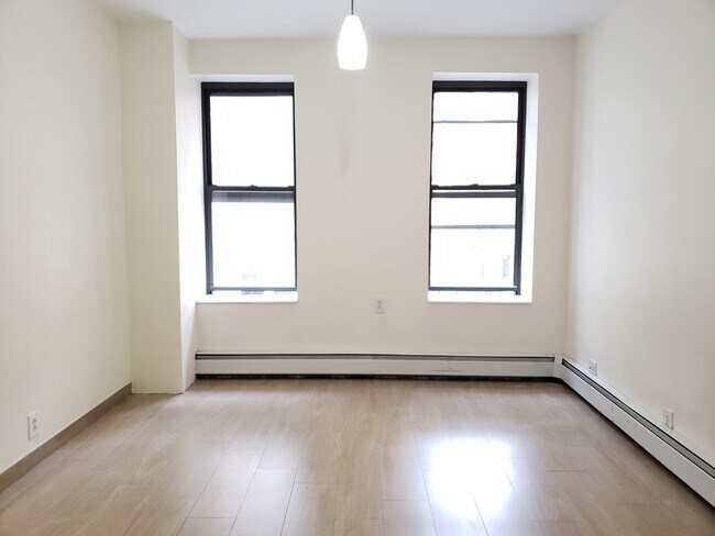 Building Photo - 244-246 W 106th St