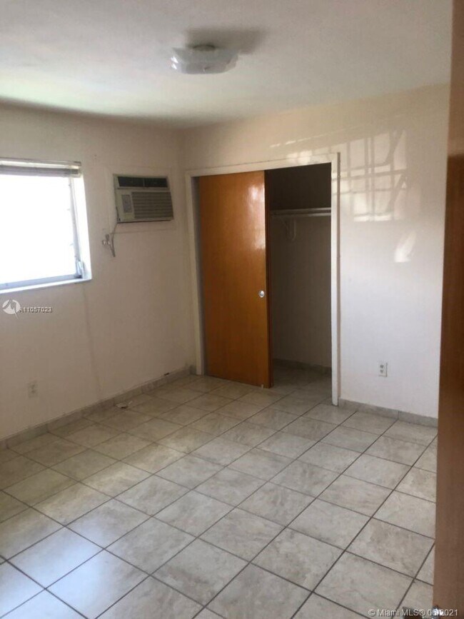 Foto del edificio - 3620 NW 5th St