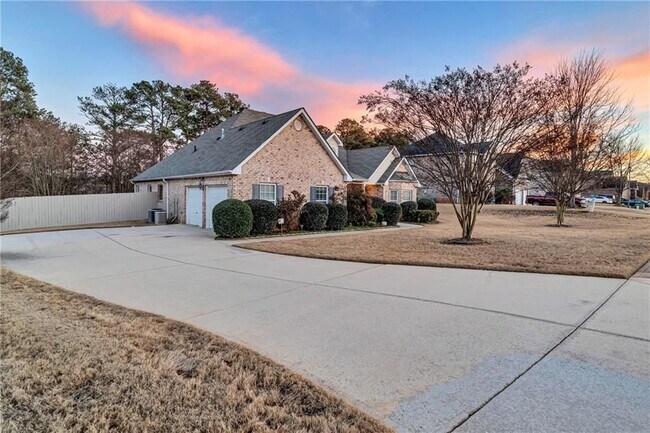 Foto del edificio - 1141 Carillon Dr SE